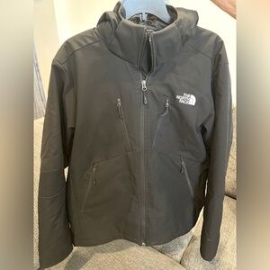 The North Face Men’s Chakal Size Large Jacket